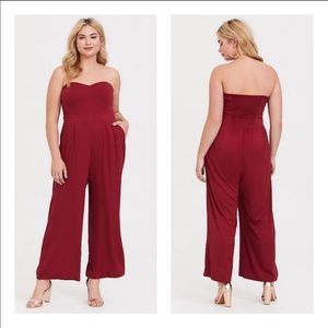 Deep red wide leg jumpsuit (little pilling) sz 3